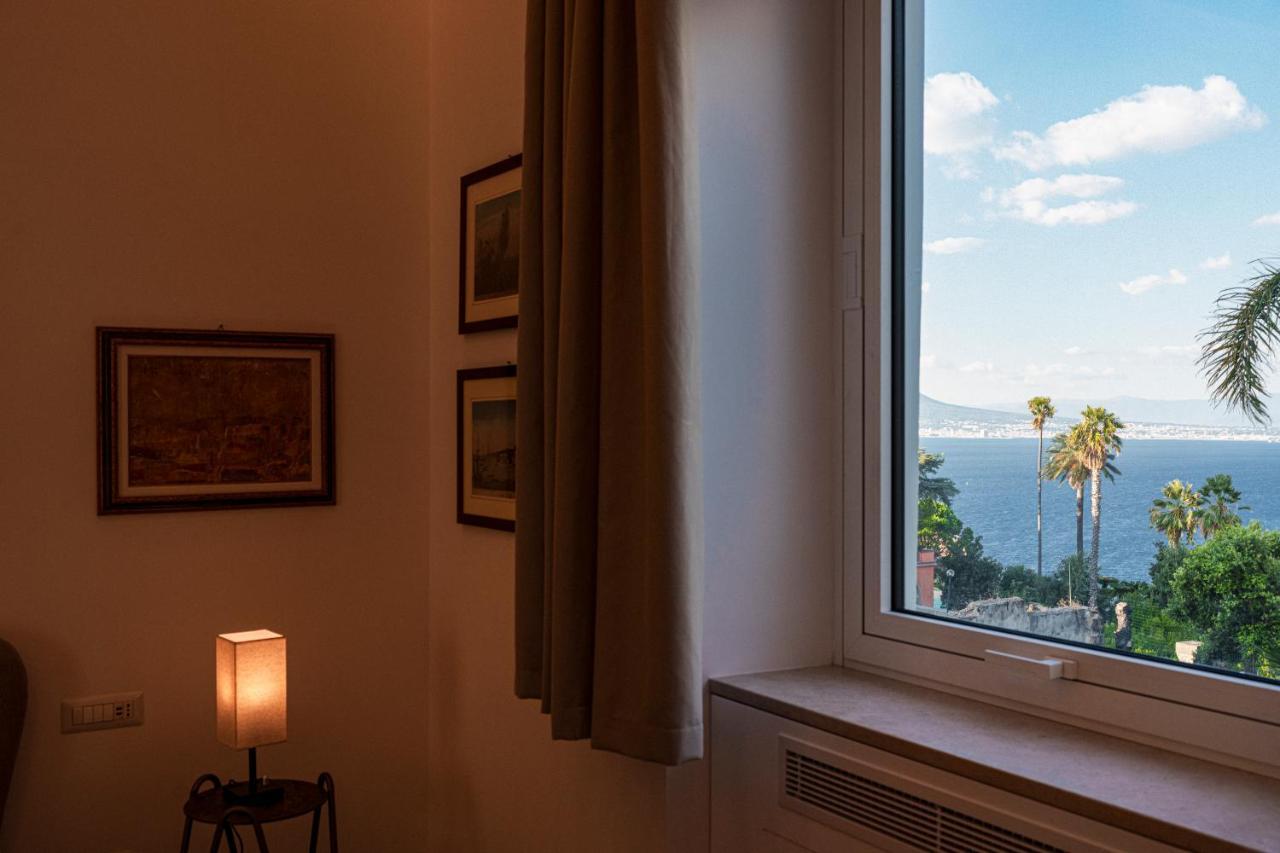 Mary'S Guest House Віко-Екуенсе Екстер'єр фото