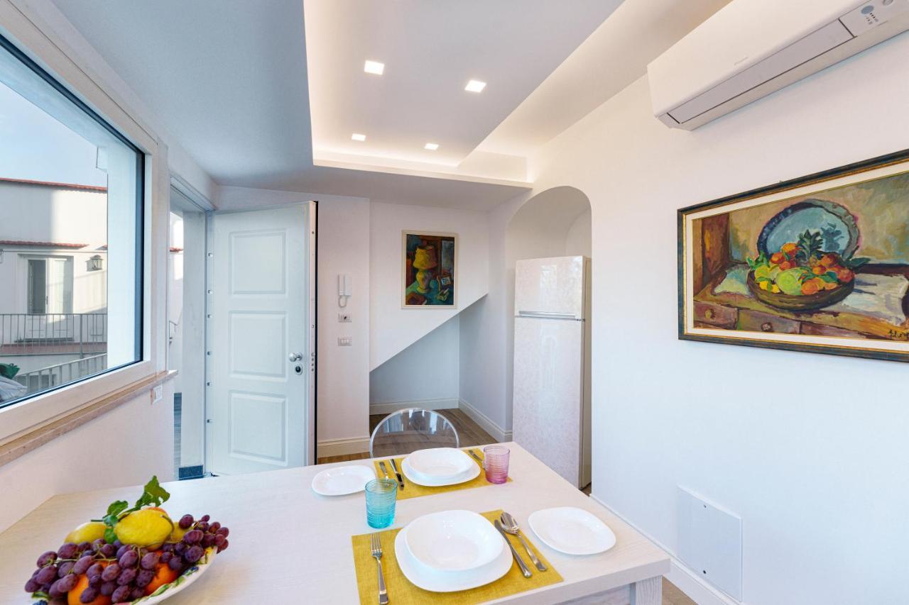Mary'S Guest House Віко-Екуенсе Екстер'єр фото