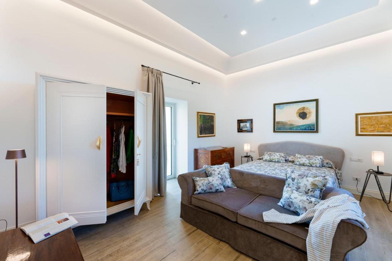 Mary'S Guest House Віко-Екуенсе Екстер'єр фото